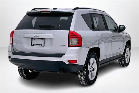 More photos of 2011 Jeep Compass at Lakeside Automotive Group, MI