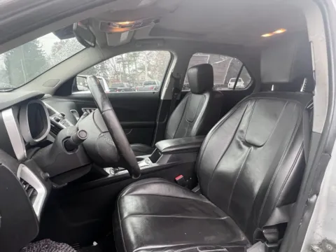 More photos of 2014 Chevrolet Equinox LT at Lakeside Automotive Group, MI