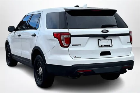 More photos of 2016 Ford Utility Police Interceptor at Lakeside Automotive Group, MI