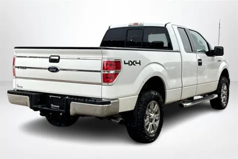More photos of 2009 Ford F-150 XLT at Lakeside Automotive Group, MI