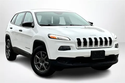 Another view of 2016 Jeep Cherokee Sport for sale in Spring Lake, MI at Lakeside Automotive Group