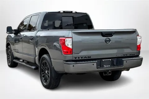 More photos of 2018 Nissan Titan PRO-4X at Lakeside Automotive Group, MI