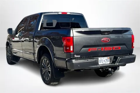 More photos of 2018 Ford F-150 at Lakeside Automotive Group, MI