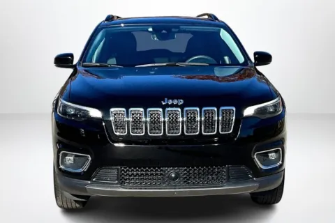 Photos of 2022 Jeep Cherokee Limited for sale in Spring Lake, MI at Lakeside Automotive Group