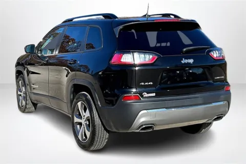 More photos of 2022 Jeep Cherokee Limited at Lakeside Automotive Group, MI