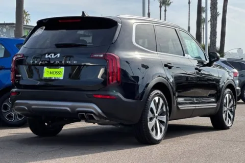 More photos of 2022 Kia Telluride EX at Mossy Ford, CA