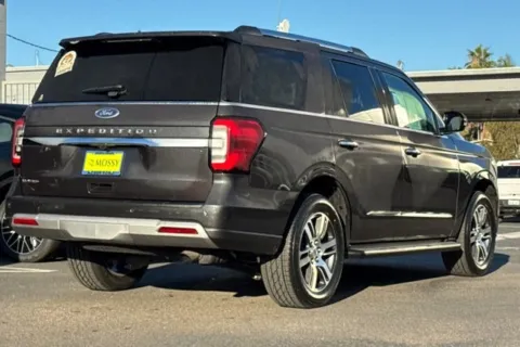 More photos of 2024 Ford Expedition Limited at Mossy Ford, CA