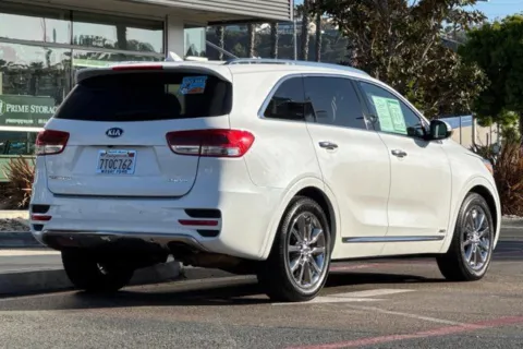 More photos of 2016 Kia Sorento SX Limited at Mossy Ford, CA