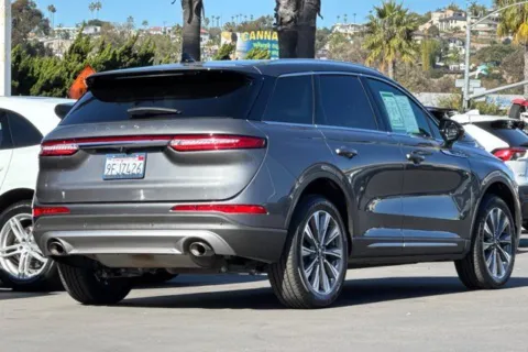 More photos of 2022 Lincoln Corsair Reserve at Mossy Ford, CA