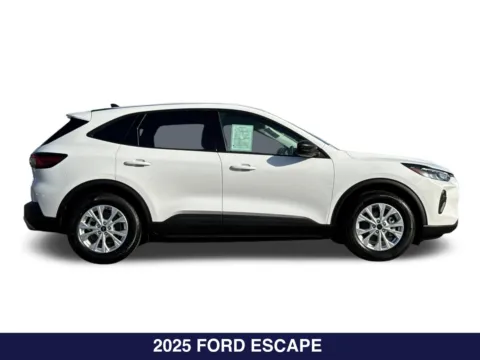 More photos of 2025 Ford Escape Active at Mossy Ford, CA