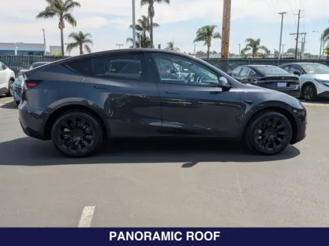 More photos of 2024 Tesla Model Y Long Range at Mossy Ford, CA