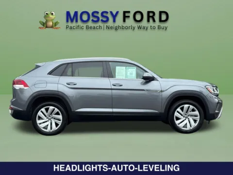 More photos of 2023 Volkswagen Atlas Cross Sport 2.0T SE w/Technology at Mossy Ford, CA