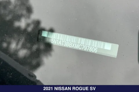 More photos of 2021 Nissan Rogue SV at Mossy Ford, CA