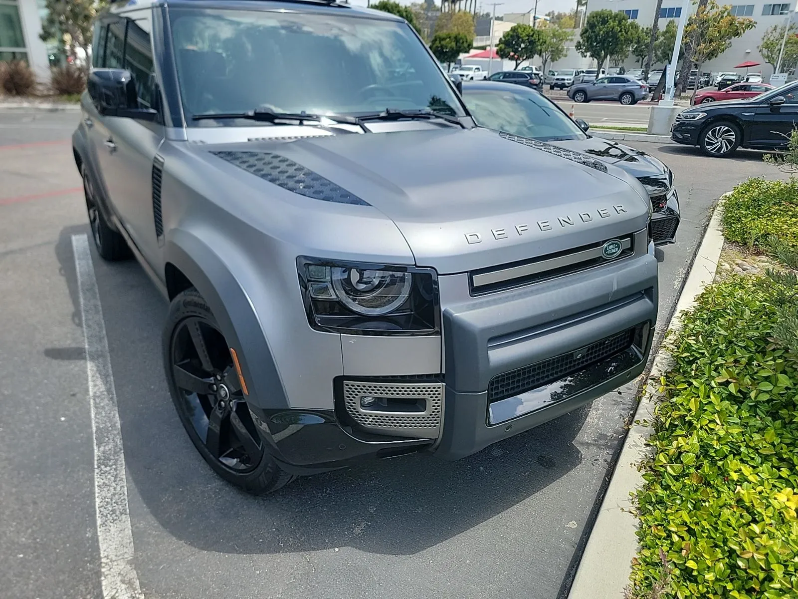 Gray 2023 Land Rover Defender 110 X-Dynamic SE for sale in San Diego, CA