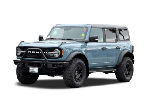 Blue 2022 Ford Bronco Wildtrak for sale in San Diego, CA