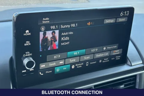 More photos of 2023 Honda Pilot EX-L at Mossy Ford, CA