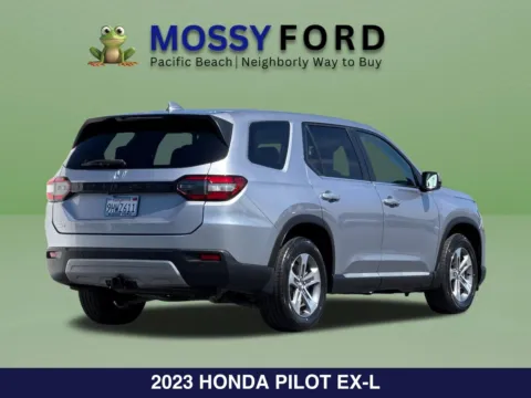 More photos of 2023 Honda Pilot EX-L at Mossy Ford, CA