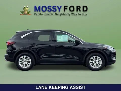 More photos of 2023 Ford Escape Active at Mossy Ford, CA