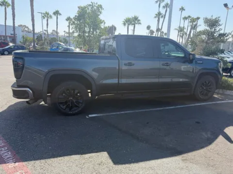 More photos of 2019 GMC Sierra 1500 SLT at Mossy Ford, CA