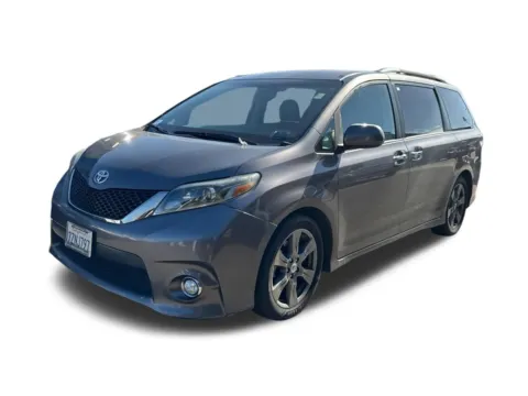 Gray 2017 Toyota Sienna SE for sale in San Diego, CA