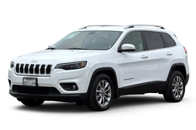 White 2019 Jeep Cherokee Latitude Plus for sale in San Diego, CA