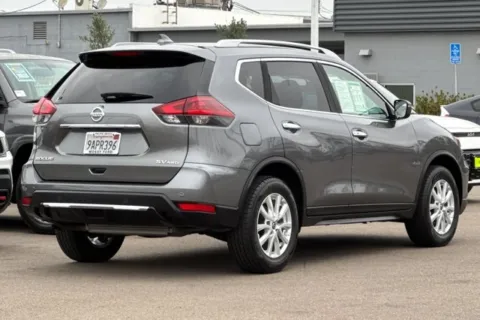 More photos of 2020 Nissan Rogue SV at Mossy Ford, CA