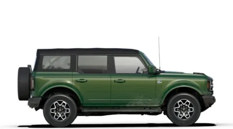 More photos of 2025 Ford Bronco Outer Banks at Mossy Ford, CA