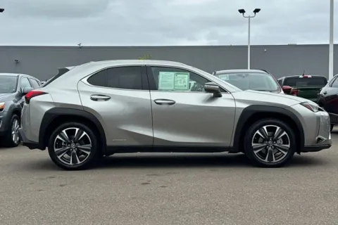 More photos of 2021 Lexus UX 250h Base at Mossy Ford, CA