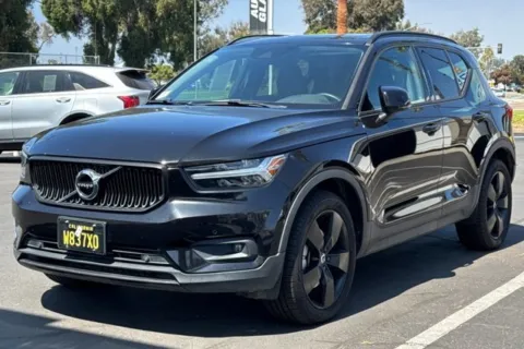 Photos of 2021 Volvo XC40 Momentum for sale in San Diego, CA at Mossy Ford