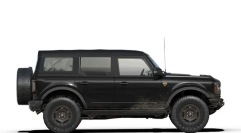 More photos of 2025 Ford Bronco Badlands at Mossy Ford, CA