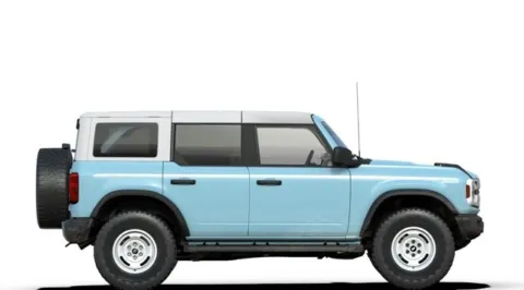 More photos of 2025 Ford Bronco Heritage Edition at Mossy Ford, CA