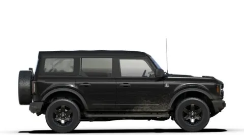 More photos of 2025 Ford Bronco Outer Banks at Mossy Ford, CA