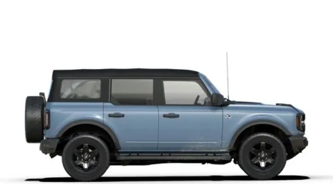 More photos of 2025 Ford Bronco Outer Banks at Mossy Ford, CA