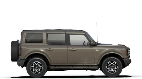 More photos of 2025 Ford Bronco Outer Banks at Mossy Ford, CA