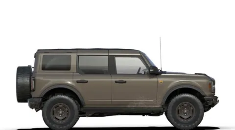 More photos of 2025 Ford Bronco Badlands at Mossy Ford, CA