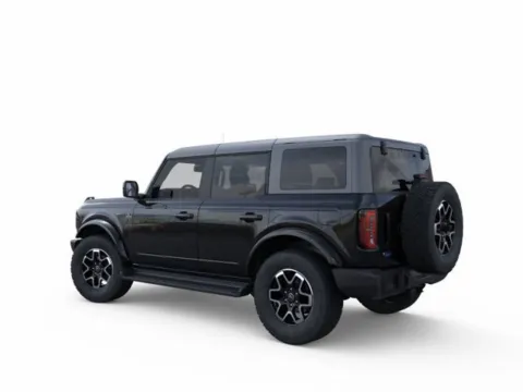More photos of 2025 Ford Bronco Outer Banks at Mossy Ford, CA