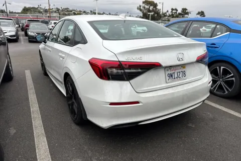 More photos of 2022 Honda Civic Sport at Mossy Toyota, CA