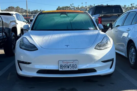 More photos of 2018 Tesla Model 3 Mid Range at Mossy Toyota, CA