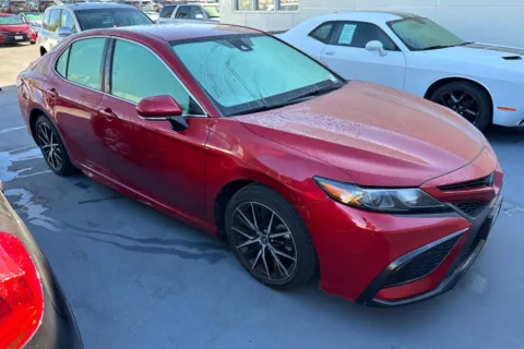 More photos of 2022 Toyota Camry SE at Mossy Toyota, CA