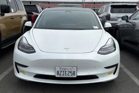 More photos of 2022 Tesla Model 3 at Mossy Toyota, CA