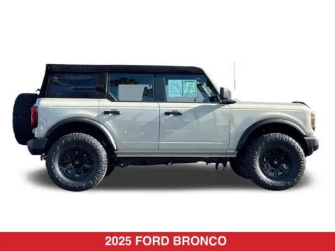 More photos of 2025 Ford Bronco at Mossy Toyota, CA