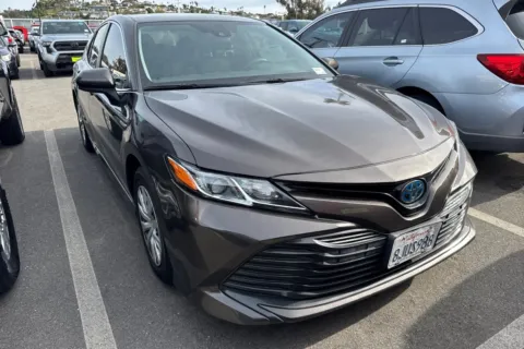 More photos of 2019 Toyota Camry Hybrid LE at Mossy Toyota, CA