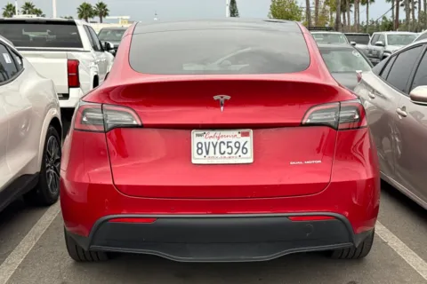 More photos of 2021 Tesla Model Y Long Range at Mossy Toyota, CA