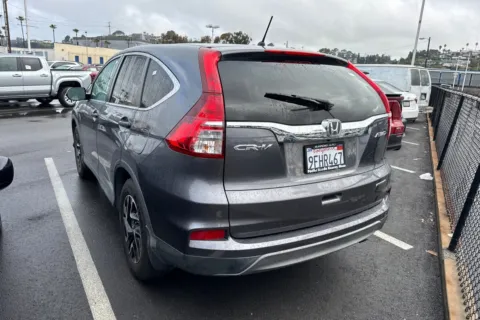 More photos of 2016 Honda CR-V SE at Mossy Toyota, CA