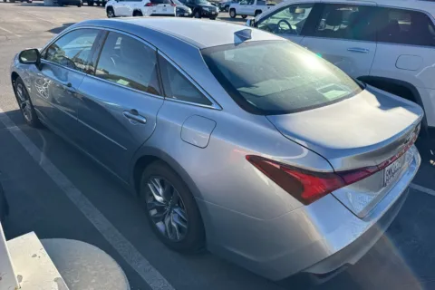More photos of 2020 Toyota Avalon Hybrid XLE Plus at Mossy Toyota, CA