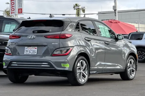 More photos of 2023 Hyundai Kona Electric SEL at Mossy Toyota, CA