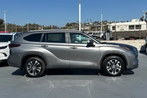 Another view of 2026 Toyota Highlander Hybrid XLE for sale in San Diego, CA at Mossy Toyota