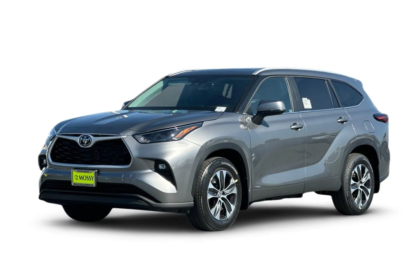 Black 2026 Toyota Highlander Hybrid XLE for sale in San Diego, CA