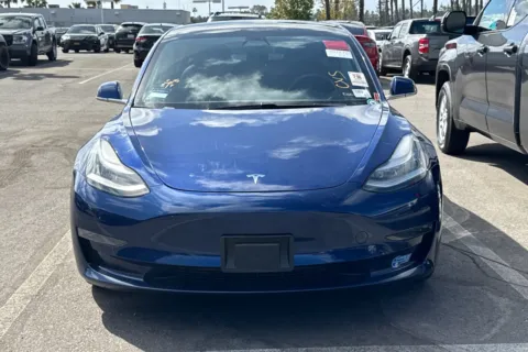 More photos of 2020 Tesla Model 3 Long Range at Mossy Toyota, CA