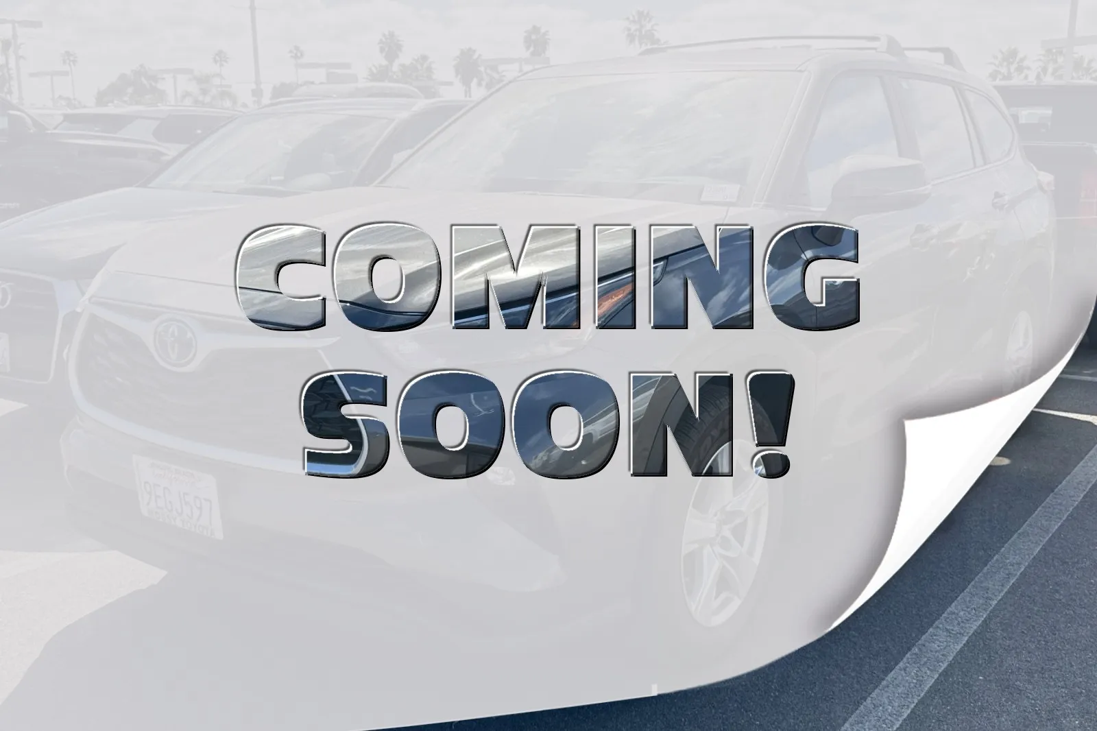 Gray 2023 Toyota Highlander Hybrid LE for sale in San Diego, CA